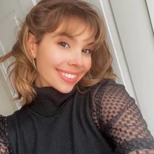 Meet your Posher, Lauren